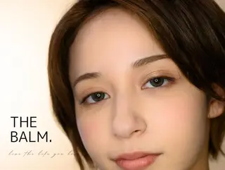 アイブロウ THE BALM 杉山🤍のマツエク・マツパデザイン