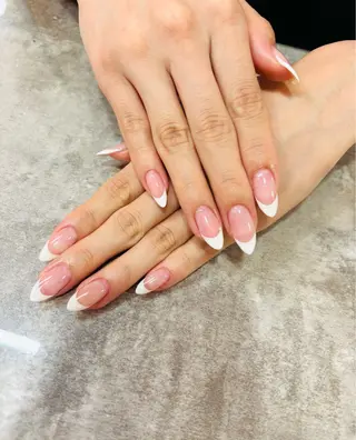 ネイル Emi♡ tiffinのネイルデザイン