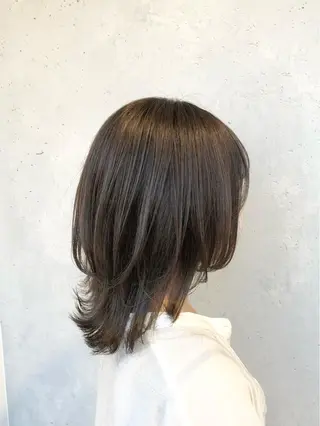 ショート カラー ヘアアレンジ ｲﾝﾅｰｶﾗｰ屋さん 🫧伊藤拓実のヘアスタイル