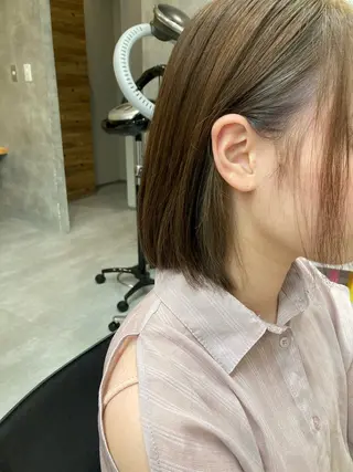 カラー 樋口 江理香のヘアスタイル