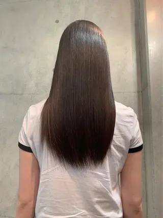 ロング 無料カットモデル ユナのヘアスタイル