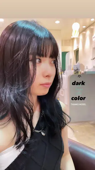 ロング 丸山 愛万音のヘアスタイル