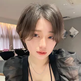セミロング けいし🐬ボブ ショート艶髪カラー✨のヘアスタイル