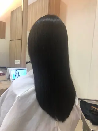 ロング 小坂直輝【髪質改善・ 似合わせカット】のヘアスタイル