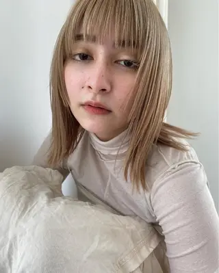 ミディアム カラー Nancy所属・束感まつげ❤︎ あみのマツエク・マツパデザイン