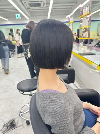 ショート カラー 🪞ハイトーン🪞 🤍waka🤍のヘアスタイル