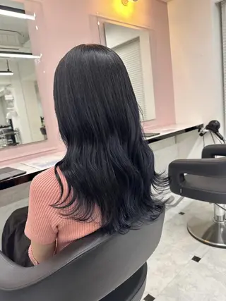 カラー 🍀暗め透け感🍀 赤み消しカラー🍀のヘアスタイル