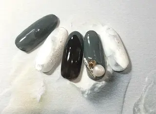 ネイル H3(エイチスリー)所属・H3 hitoのネイルデザイン