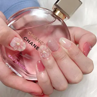 ネイル 💅ネイルハウス🏡 🎀TOMO🎀のネイルデザイン