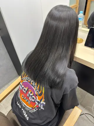 ロング カラー 【全席個室/シェアサロン】FRAME + HairEsthe 御堂筋難波店所属・ひらやま りょういちのヘアスタイル