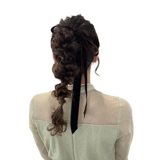 ロング SALOWIN： KASUMIのヘアスタイル