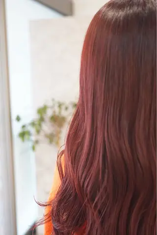 ロング カラー 月100人以上 髪質改善施術｜谷口のヘアスタイル