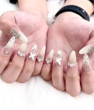 ネイル FLY Nail Salonのネイルデザイン