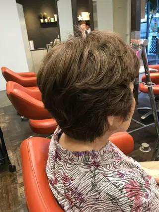 ショート カラー パーマ デザインカラー🌈 高木リョウのヘアスタイル