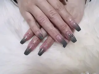 ネイル WISTERIA kozueのネイルデザイン