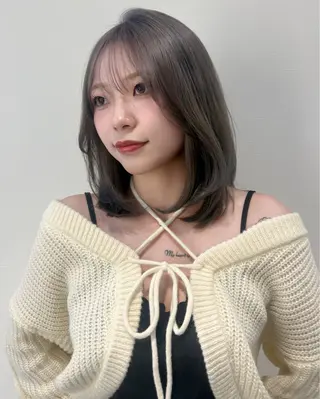 ミディアム カラー 似合わせ前髪／ 小顔カット🎀そうのヘアスタイル