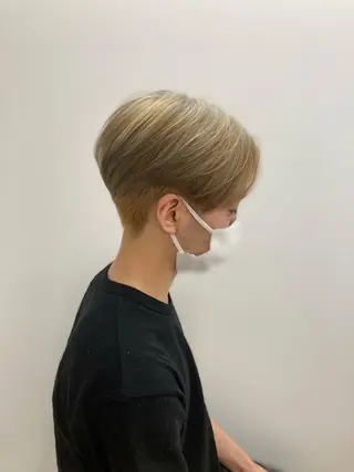 ショート カラー メンズ CHELSEA  梅田所属・OKADA/メンズ /カット/眉/縮毛のヘアスタイル