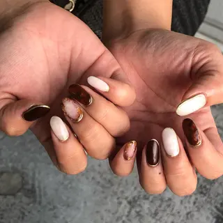 ネイル crestnail所属・小林 束紗のネイルデザイン