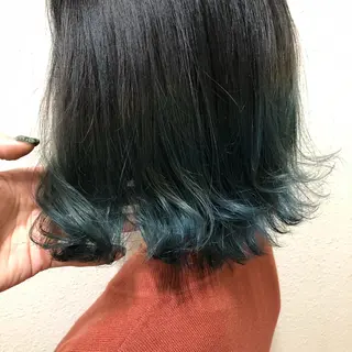 ショート カラー feery所属・中司 莉菜のヘアスタイル