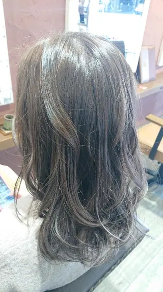 ミディアム カラー shangri-la所属・村田 和志のヘアスタイル