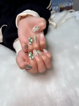 ネイル Nail Land Pilinaのネイルデザイン