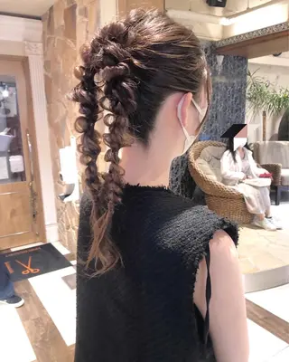 ヘアアレンジ 【ディレクター 🧸🤍田澤 唯那】のヘアスタイル