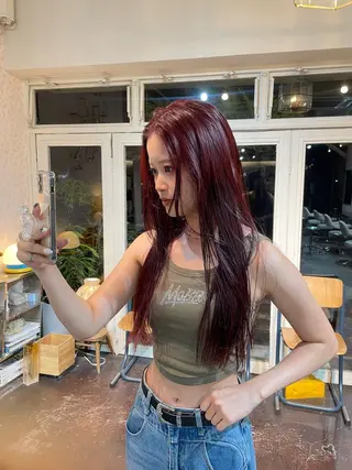 ロング カラー アラマキ フウカのヘアスタイル