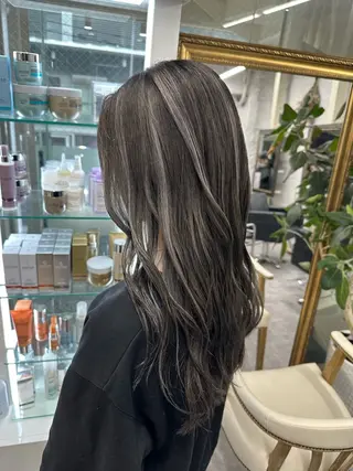 ロング カラー ヘアアレンジ 久米 治仁のヘアスタイル