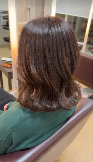 ミディアム GRAN LUSSO岡山駅前【グランルッソ】所属・GRAN LUSSO 【MIHARU】のヘアスタイル