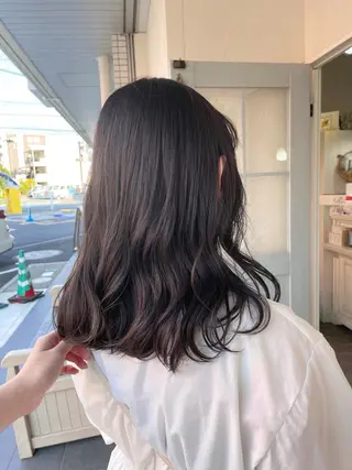 セミロング ネモトメイナ🌿‬ 今月末で退職しますのヘアスタイル