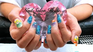 ネイル Nailsalon Reine所属・玉栄 伶奈のネイルデザイン