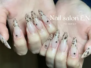 ネイル E.N🦋 長さ出し/持ち込みのネイルデザイン
