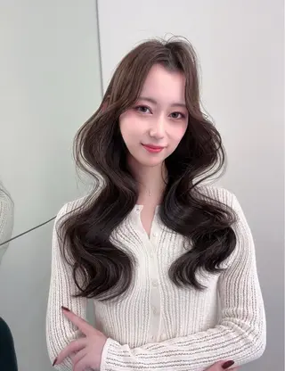 ロング カラー ヘアアレンジ 韓国レイヤー/ボブ 髪質改善/TAKAのヘアスタイル