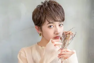 ショート カラー 🉐レイヤー/塩見 弘樹🉐渋谷のヘアスタイル