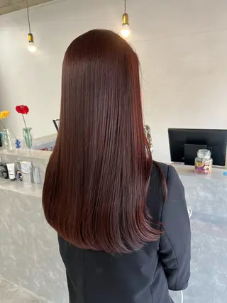カラー miloc sayaのヘアスタイル