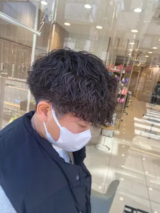 パーマ メンズ 曲がる縮毛矯正・パー マ💈副店長田中💈のヘアスタイル
