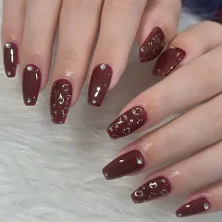 ネイル LAVISH nanamiのネイルデザイン