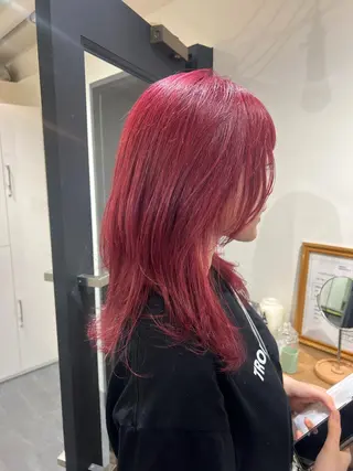 セミロング カラー パーマ ヘアアレンジ SALOWIN梅田茶屋町店所属・ウルフレイヤーカット /チヒロのヘアスタイル