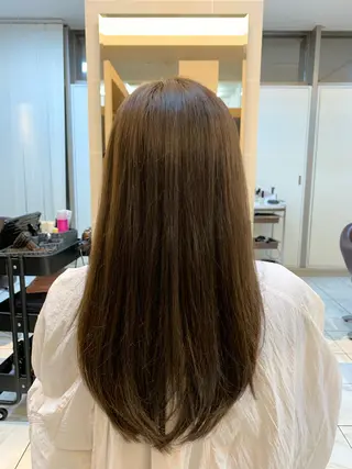 ロング ⭐️透け感カラー /齊藤容史⭐️のヘアスタイル