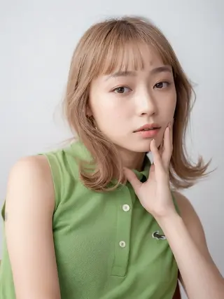 セミロング カラー 岸本 一誠のヘアスタイル