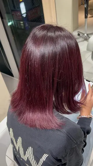 セミロング カラー 結 菜のヘアスタイル