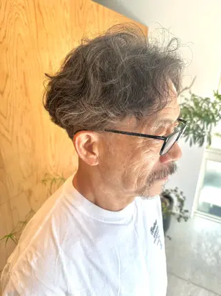 ミディアム パーマ メンズ メンズパーマ達人/ フェード/イツキのヘアスタイル
