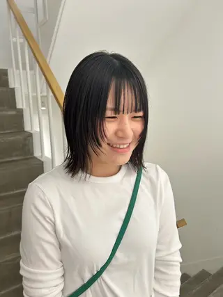 ミディアム e･n･u烏丸所属・やまのうち もえのヘアスタイル
