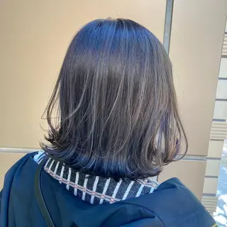 ミディアム カラー 松岡 知のヘアスタイル