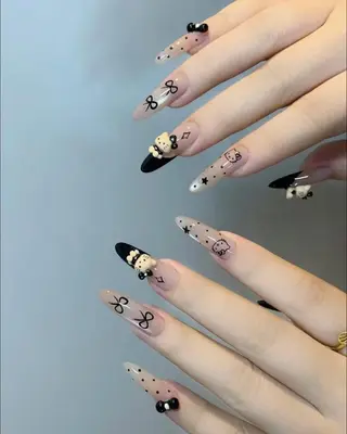 ネイル MIHANA SAKURAのネイルデザイン