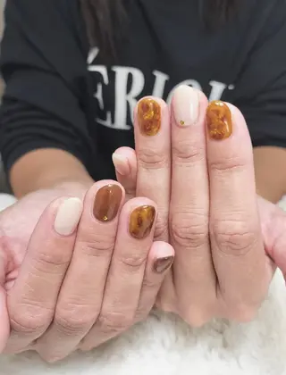 ネイル megumi. sのネイルデザイン