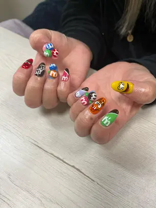 ネイル ASPILEAF所属・アスピリーフ さとみのマツエク・マツパデザイン