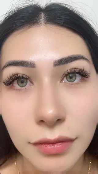 マツエク・マツパ 愛.ラッシュAURA所属・愛ラッシュ AURAのマツエク・マツパデザイン