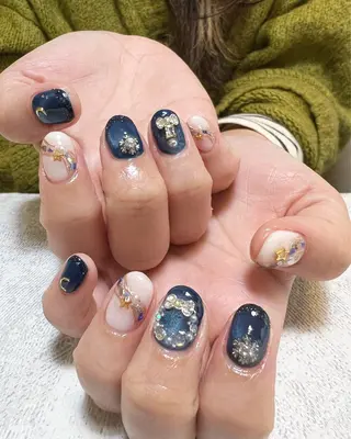 ネイル 渡邊 亜貴のネイルデザイン