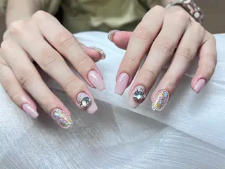 ネイル Ui_Amor (パラジェル)のネイルデザイン